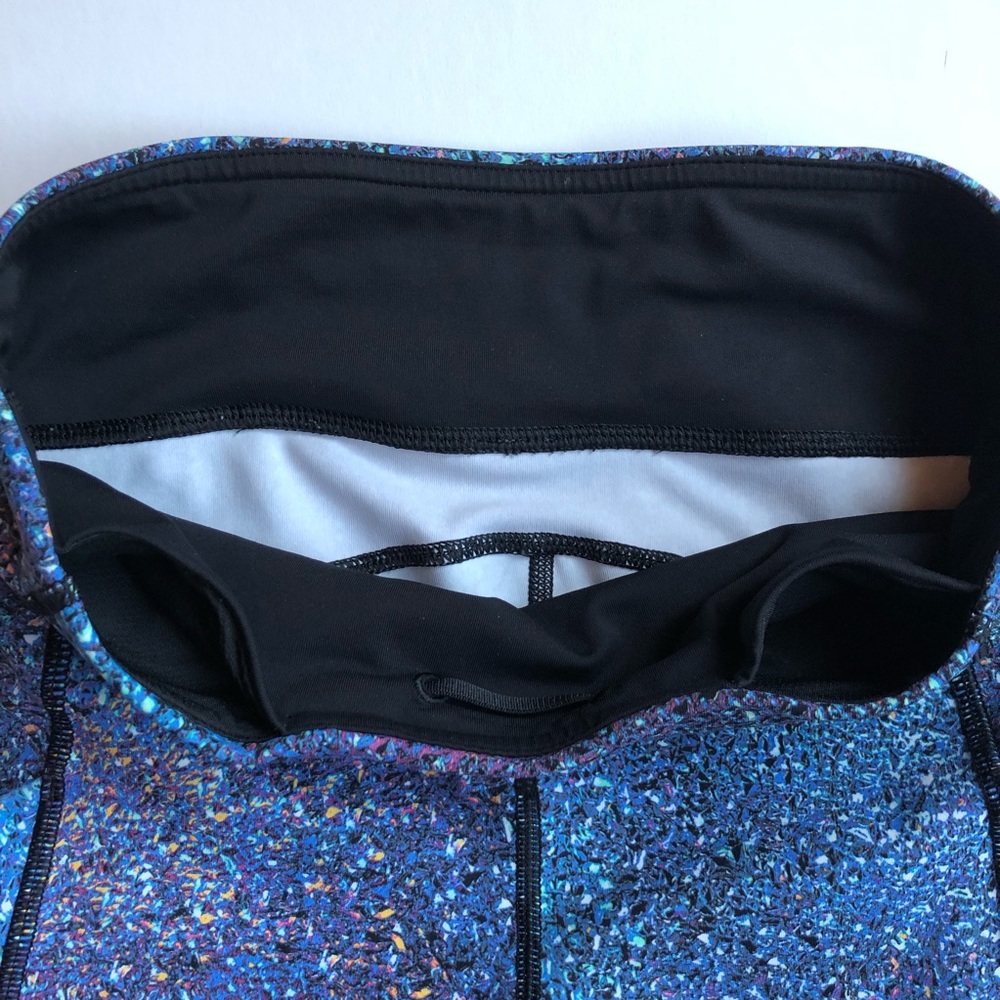 Lululemon Speed Tight V leggings Strive Multi Black size 4 - Picture 8 of 10